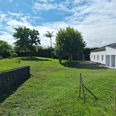 Quinta Tres Platanos * Ponta Delgada (Sao Miguel)